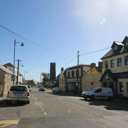 Spiddal Cottage * ספידל
